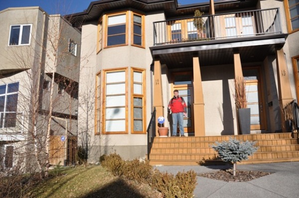 Sergiy near the duplex house